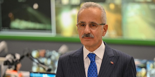 Bakan Uraloğlu, Havalimanlarının Yıllık Yolcu Kapasitesi 397,4 Milyonu Aştı
